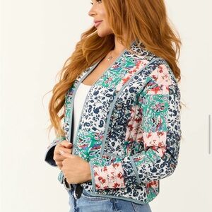 Floral Patterned Quilted Women's Jacket
